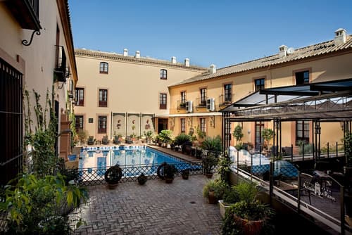 Hotel Alcázar de La Reina