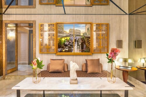 Palazzo Manfredi – Small Luxury Hotels of the World, Lobby