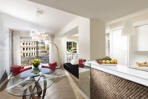 Palazzo Manfredi – Small Luxury Hotels of the World