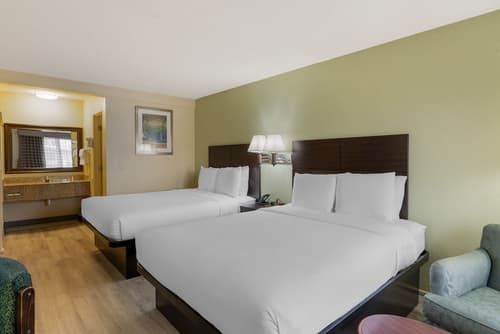 University Inn & Suites