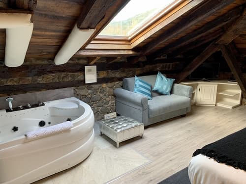 Akla Hotel Palacio Torre de Ruesga, Room