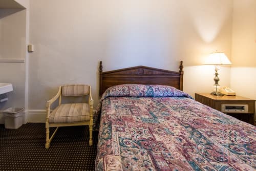 Aida Plaza Hotel