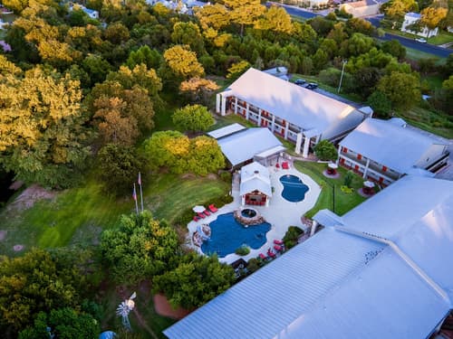 Fredericksburg Inn & Suites, Aerial view