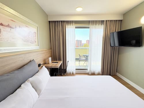 Eurohotel Barcelona Gran Via Fira, Room