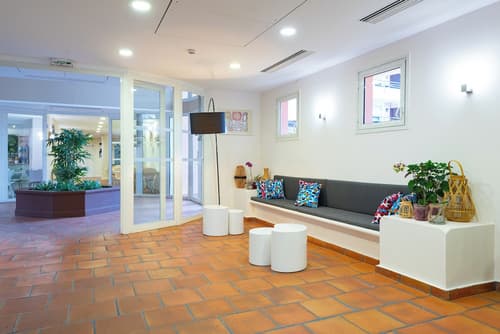 Zenitude Hôtel-Résidences Le Cannet, Lobby