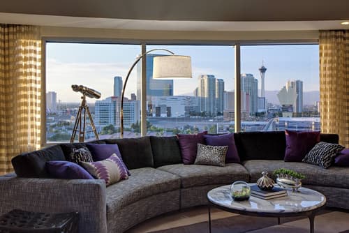 Renaissance Las Vegas Hotel, Room