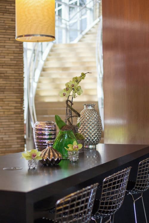 Renaissance Las Vegas Hotel, Lobby lounge