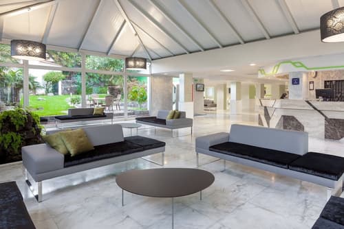 Parque Vacacional Eden, Lobby