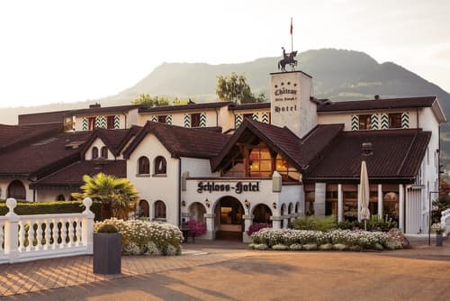 Swiss-Chalet Merlischachen - Romantik Schloss-Hotel am See, Primary image