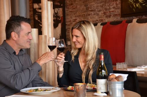 Hôtel des Coutellier, Couples dining