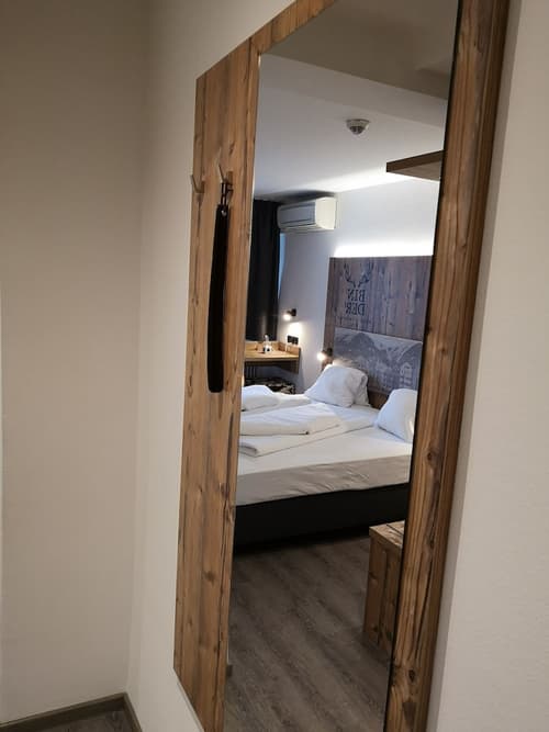 Binders Budget City Mountain Hotel, Room