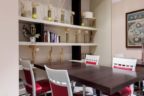 Hotel Catalunya, Lobby sitting area