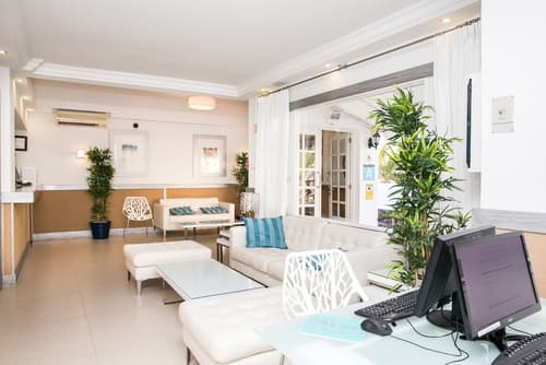 Apartamentos LIVVO Las Gaviotas, Reception