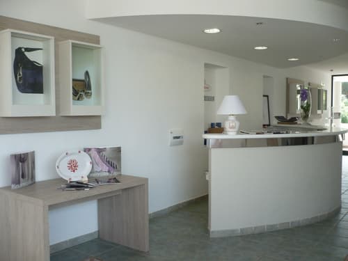 Hotel Ambrosio La Corte, Reception