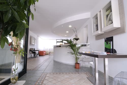 Hotel Ambrosio La Corte, Reception