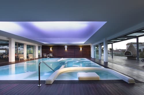 Parador De Cadiz, Indoor spa tub