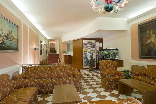 Hotel Nazionale, Lobby
