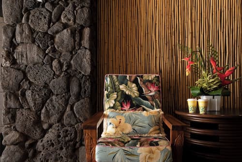 White Sands Hotel, Lobby