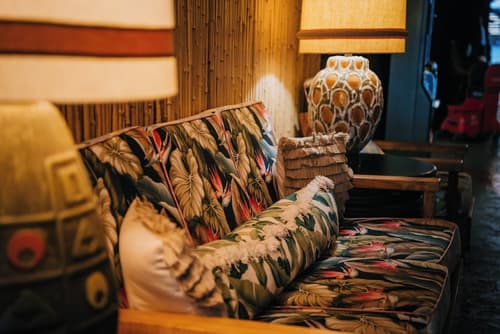 White Sands Hotel, Lobby