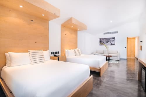 Bahia Hotel & Beach House