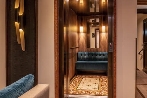 Hôtel Les Armures, Lobby