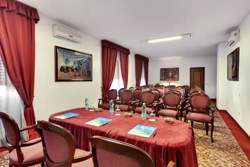 Colonna Palace Mediterraneo, Meeting facility