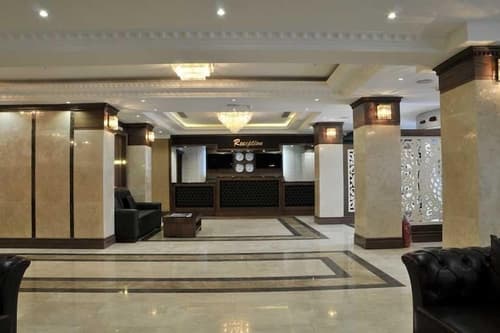 Turist Hotel, Lobby