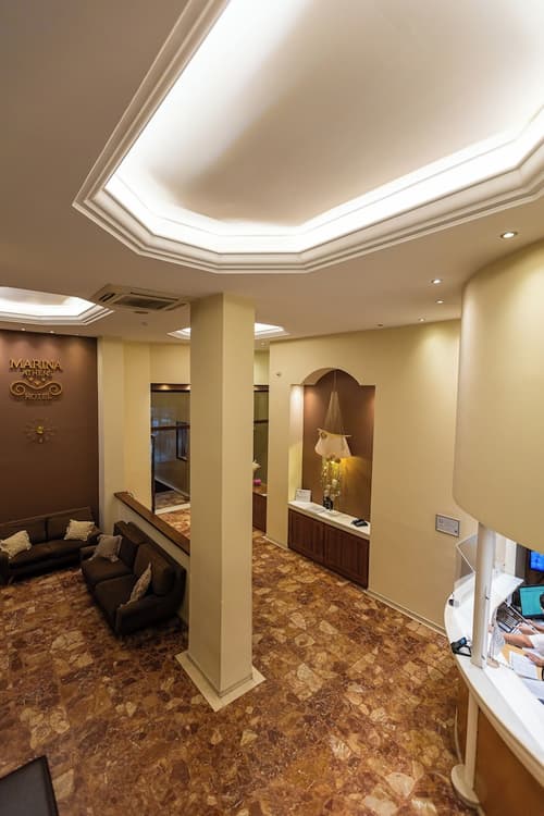 Marina Hotel Athens, Reception