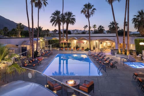 The Palm Springs Hotel, Primary image