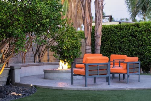 The Palm Springs Hotel, Fireplace