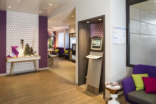 Hotel Paris Louis Blanc, Check-in/check-out kiosk