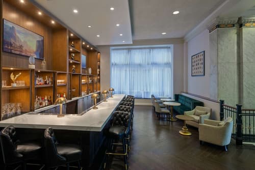 Hilton Pennywell St. Louis at the Arch, Bar (on property)