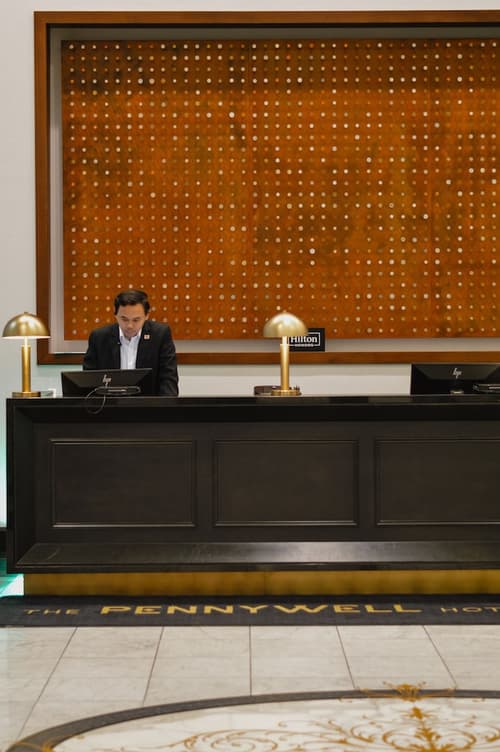 Hilton Pennywell St. Louis at the Arch, Reception