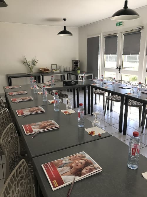 Brit Hotel Essentiel Tours Sud – Chambray-lès-Tours