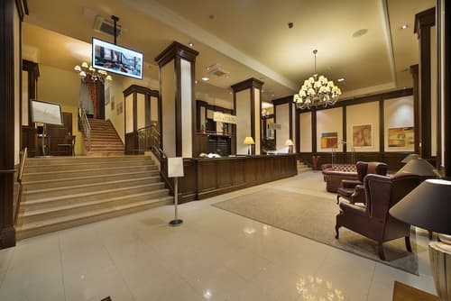 Apollo Hotel Bratislava, Interior entrance