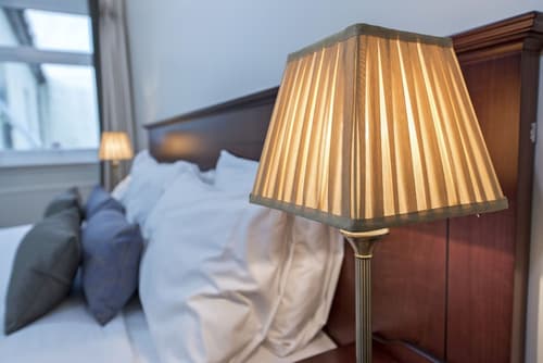 Alexandra Hotel, Room