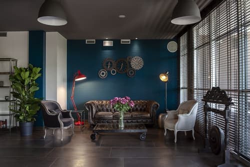 La Meridiana Bleisure Hotel, Lobby sitting area