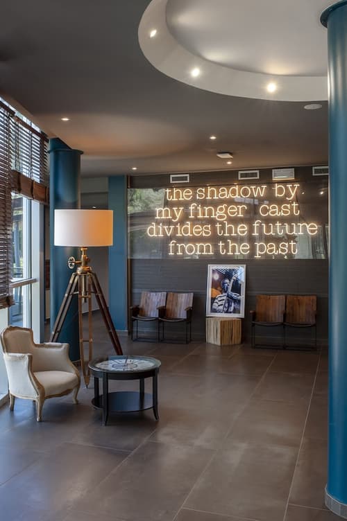 La Meridiana Bleisure Hotel, Reception