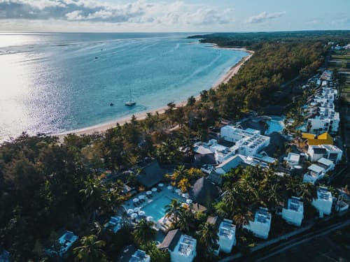 Sunrise Attitude, Primary image