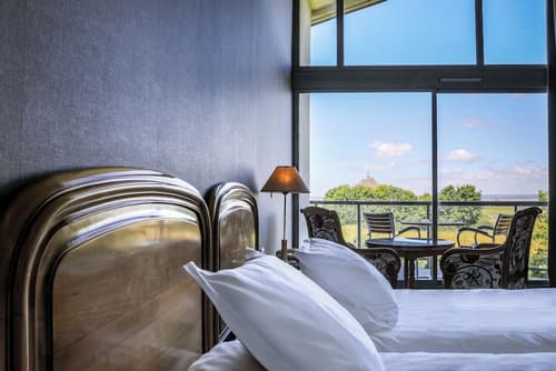 Le Relais Saint Michel, Primary image