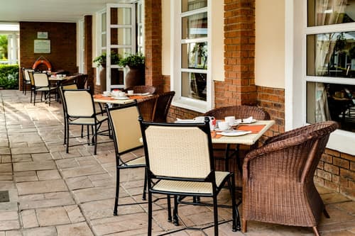 Protea Hotel by Marriott Nelspruit, Outdoor dining