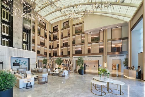 Al Ain Rotana, Reception