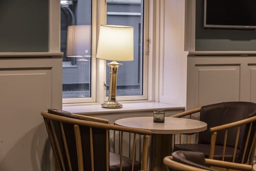 City Hotel Nebo, Reception