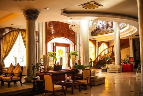 Ree Mohasambath Hotel & Resort  I, Lobby sitting area