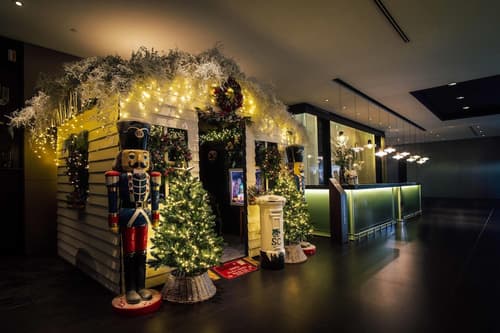 Park Plaza London Riverbank, Lobby