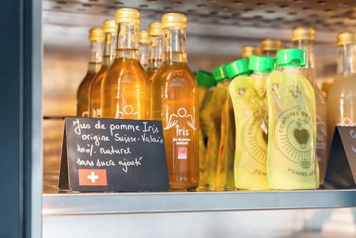 Novotel Suites Geneve Aeroport, Reception