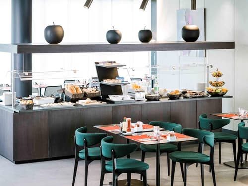 Novotel Suites Geneve Aeroport, Restaurant