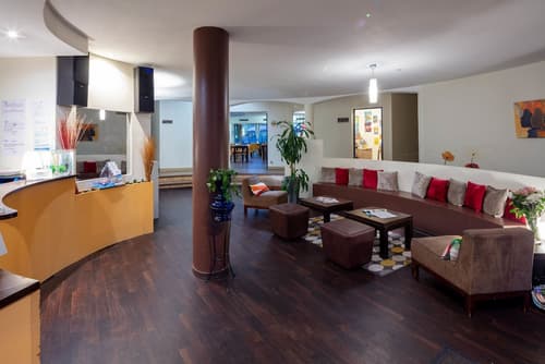 Noemys Toulon La Valette, Lobby