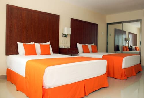 Terracaribe Hotel - In Cancun (Downtown Cancun), Room