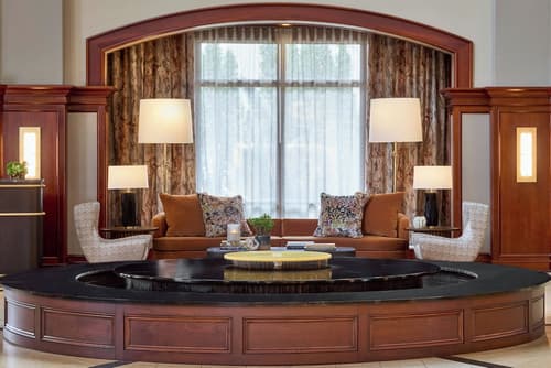 Renaissance Shoals Resort & Spa, Lobby lounge